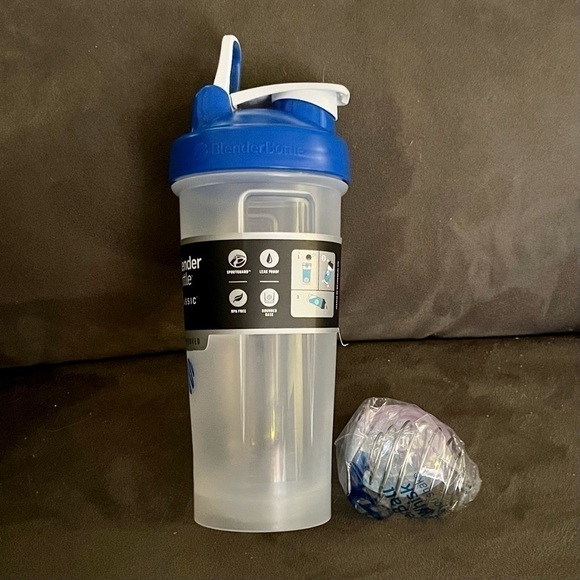 BLENDER Bottle Classic 28 oz. - Picture 3 of 3